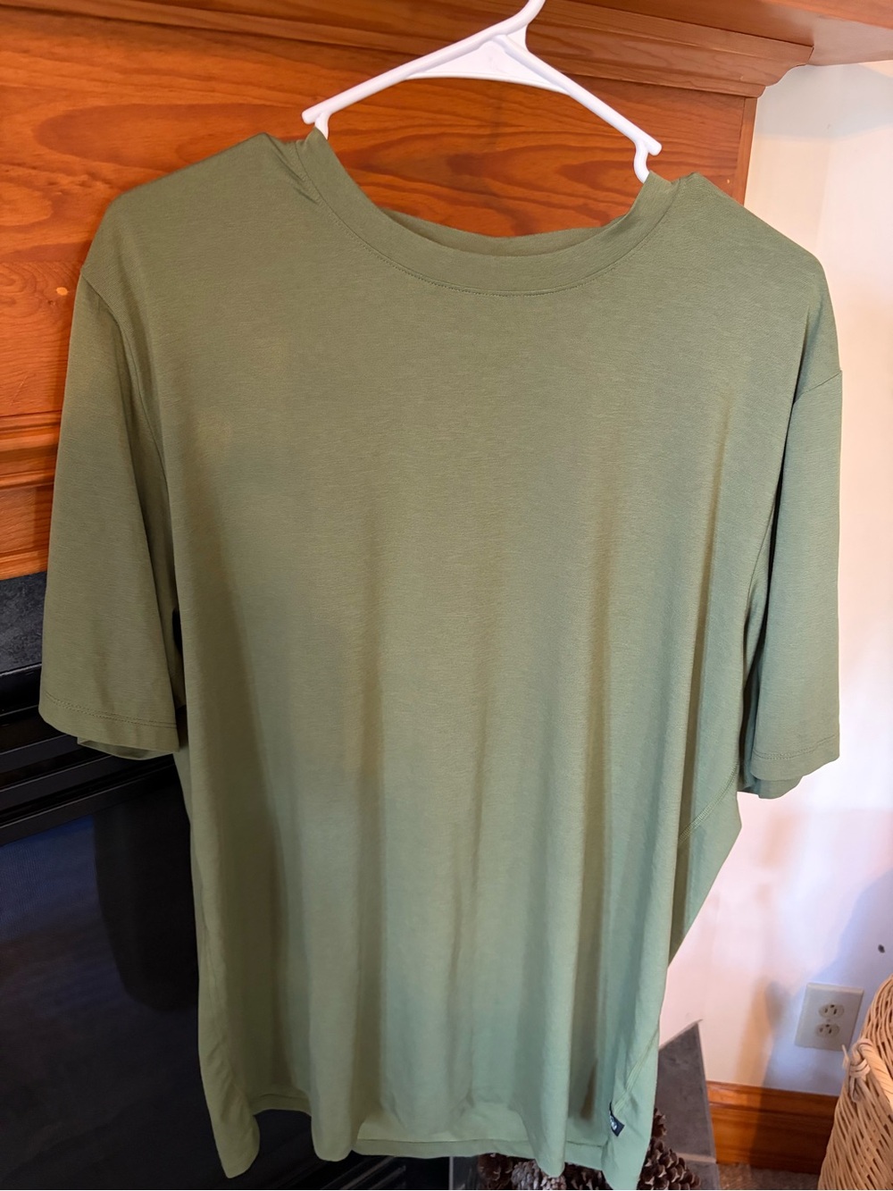 REI Olive Green Short Sleeve Crew Tee